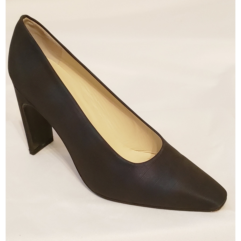 Studio Delman Ladies pumps